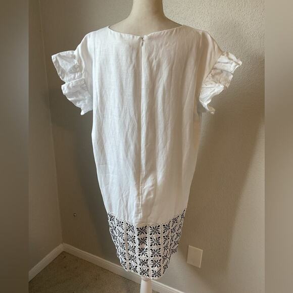 Ann Mashburn Black and White Eyelet Flutter Sleeve Shift Dress Size Large - Picture 3 of 12